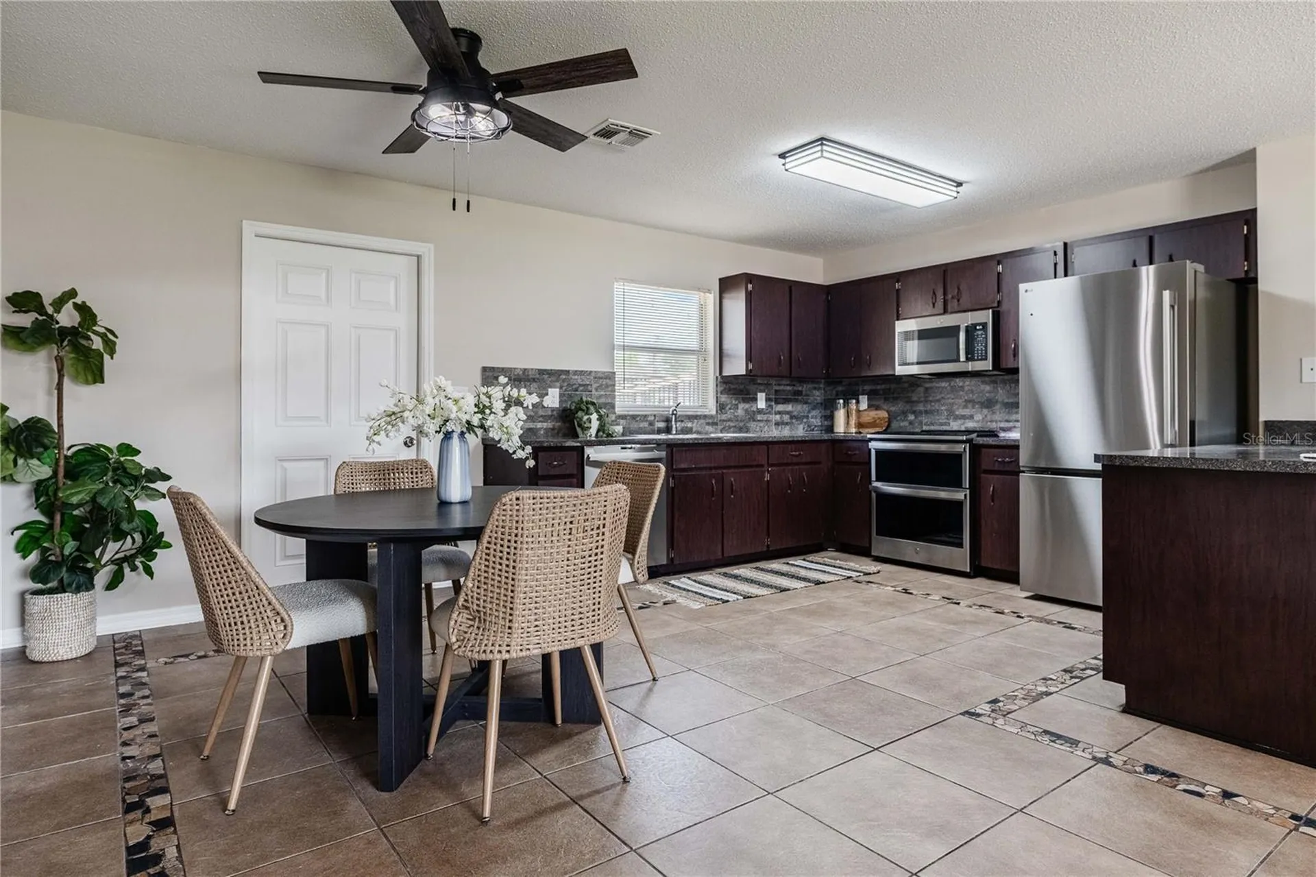 4864 Cedar View Drive Mulberry FL 33860