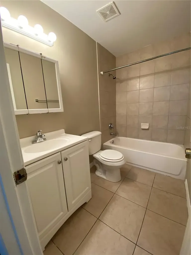 2431 NW 4th Terrace Gainesville FL 32609