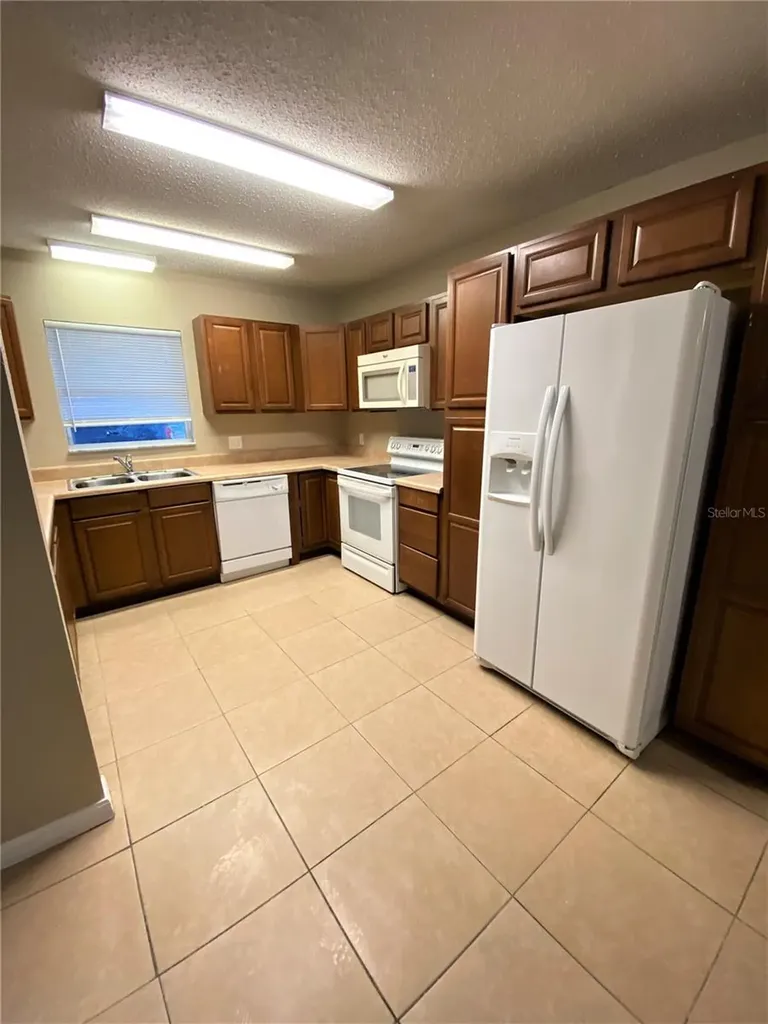 2431 NW 4th Terrace Gainesville FL 32609