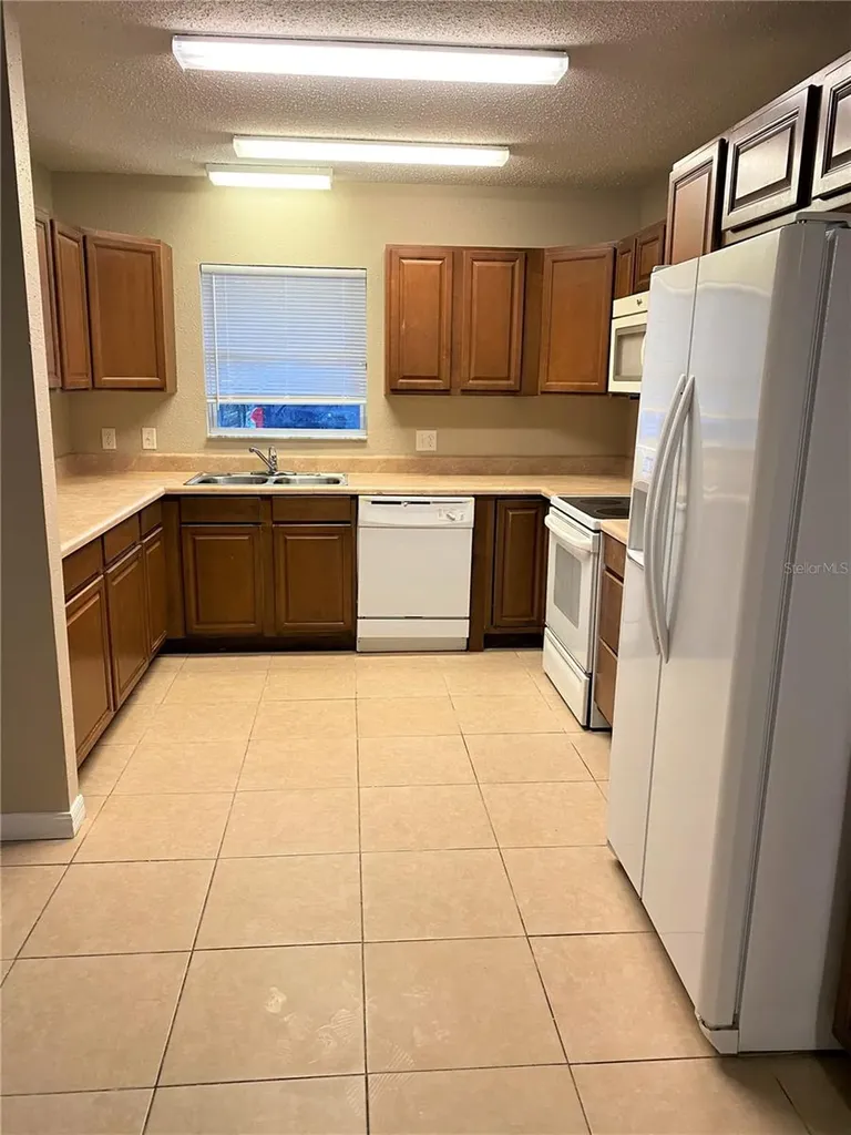 2431 NW 4th Terrace Gainesville FL 32609