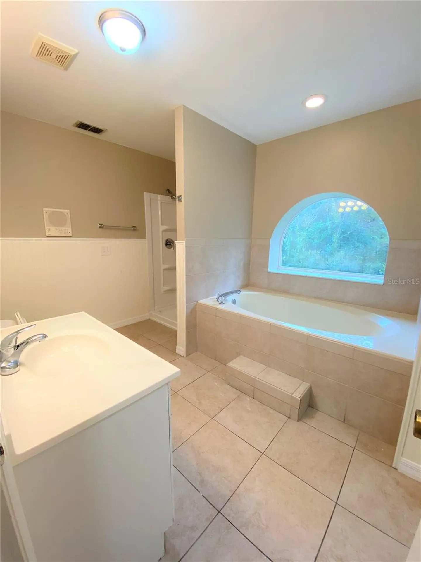 2431 NW 4th Terrace Gainesville FL 32609