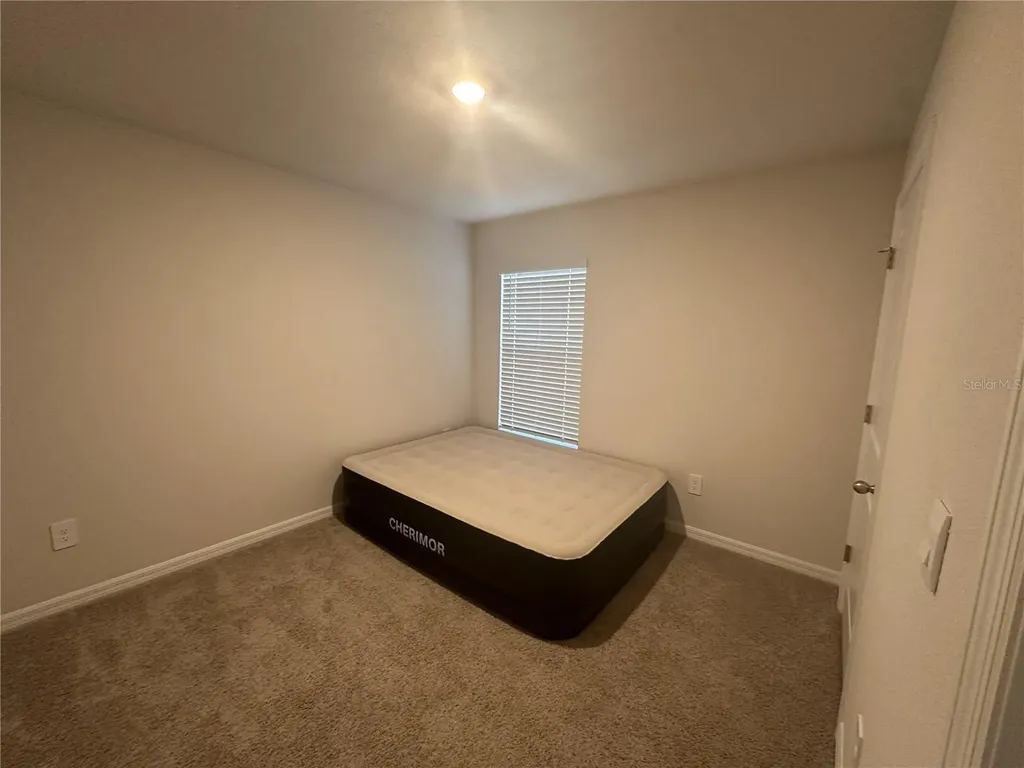 10650 Hidden Banks Glen Parrish FL 34219