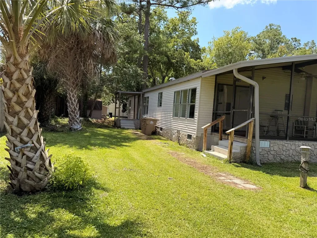 55643 Lisa Street Astor FL 32102