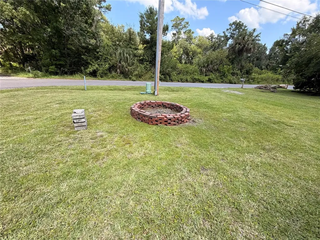 55643 Lisa Street Astor FL 32102