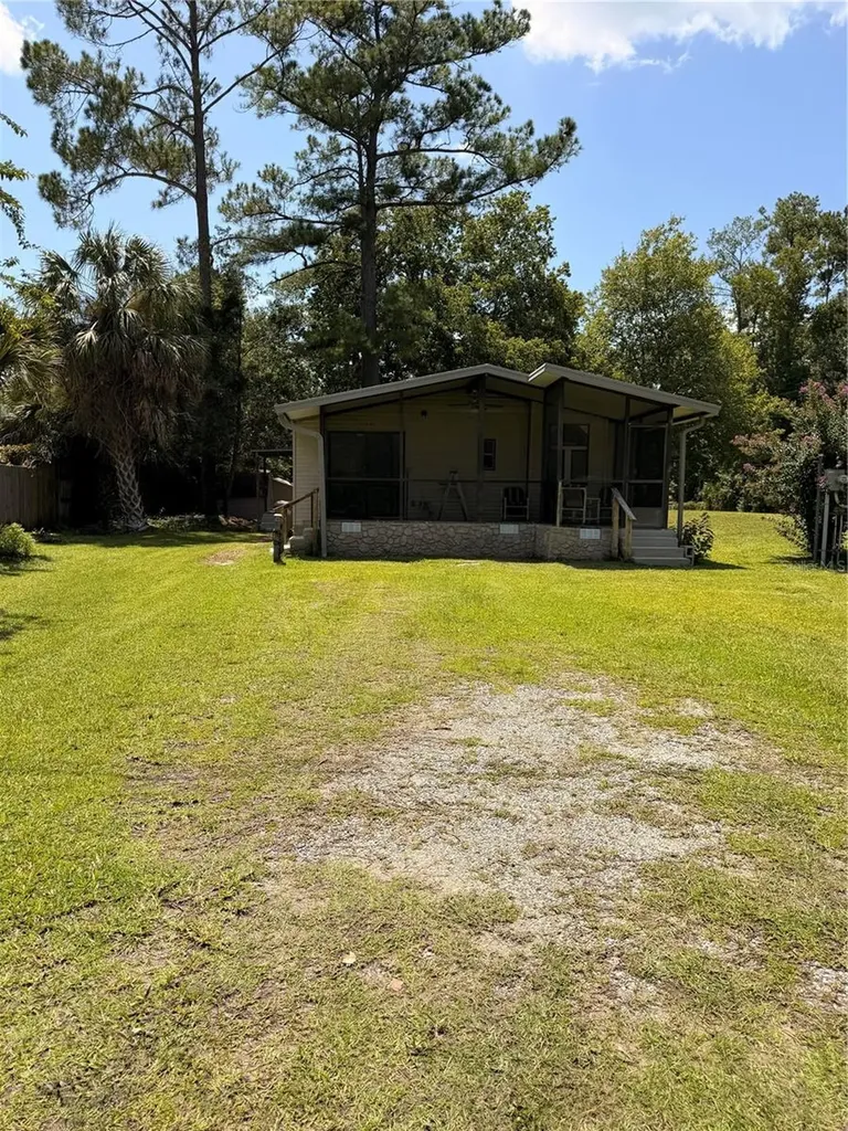 55643 Lisa Street Astor FL 32102