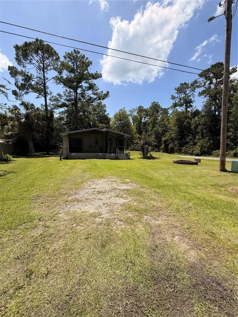 55643 Lisa Street Astor FL 32102