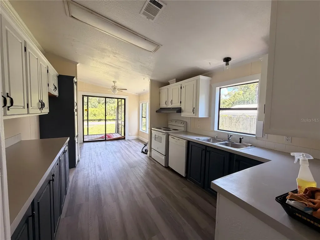 55643 Lisa Street Astor FL 32102