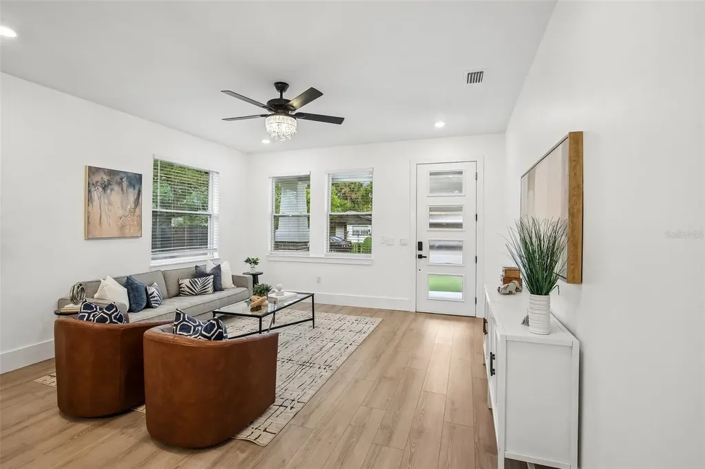 3612 E Clifton Street Tampa FL 33610