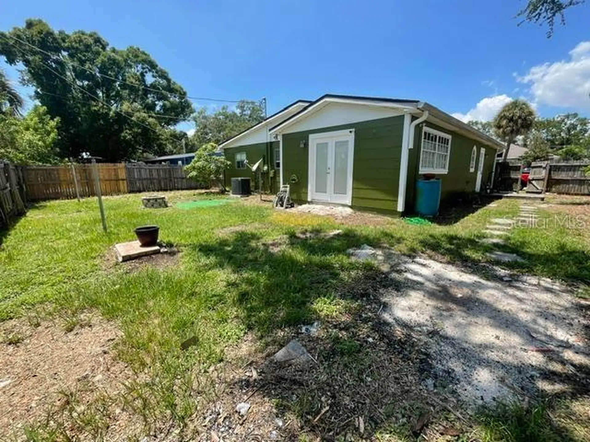 4712 W Wallace Avenue Tampa FL 33611