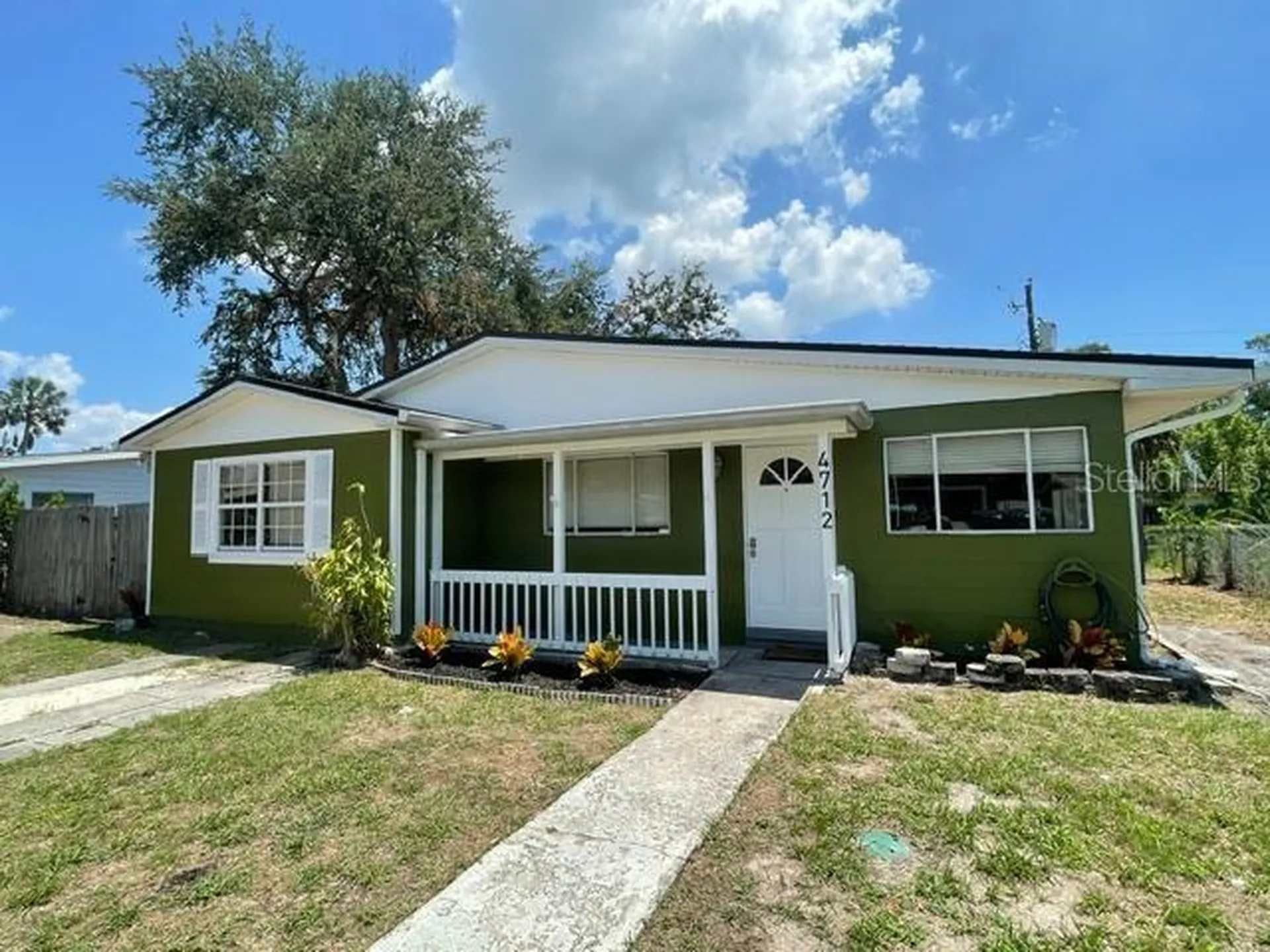 4712 W Wallace Avenue Tampa FL 33611