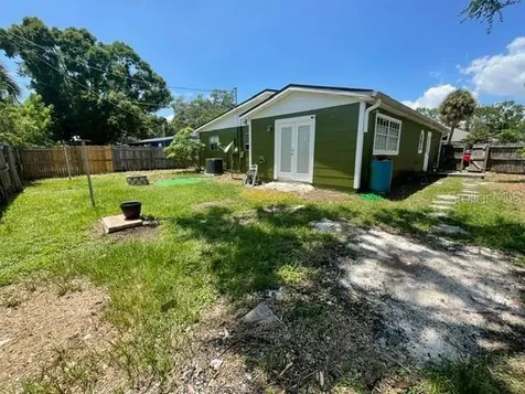 4712 W Wallace Avenue Tampa FL 33611