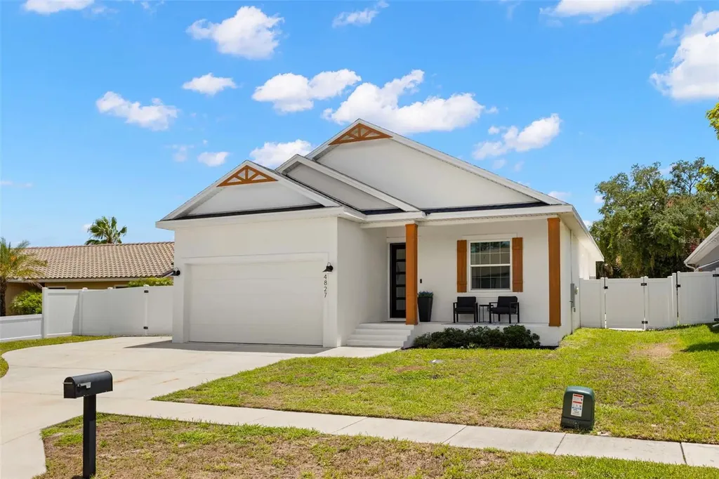 4827 Blue Jay Circle Palm Harbor FL 34683