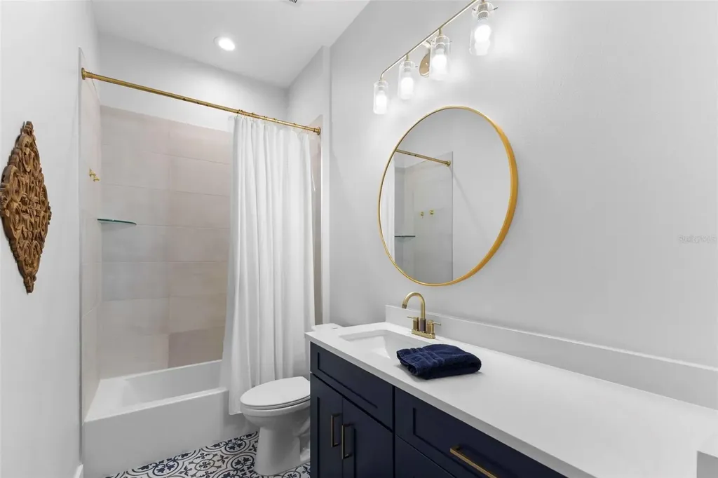 4827 Blue Jay Circle Palm Harbor FL 34683