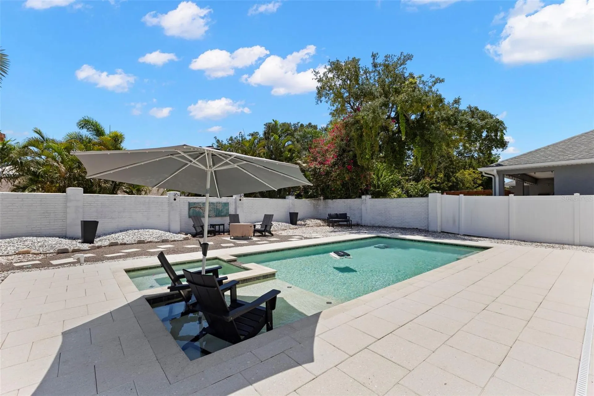 4827 Blue Jay Circle Palm Harbor FL 34683
