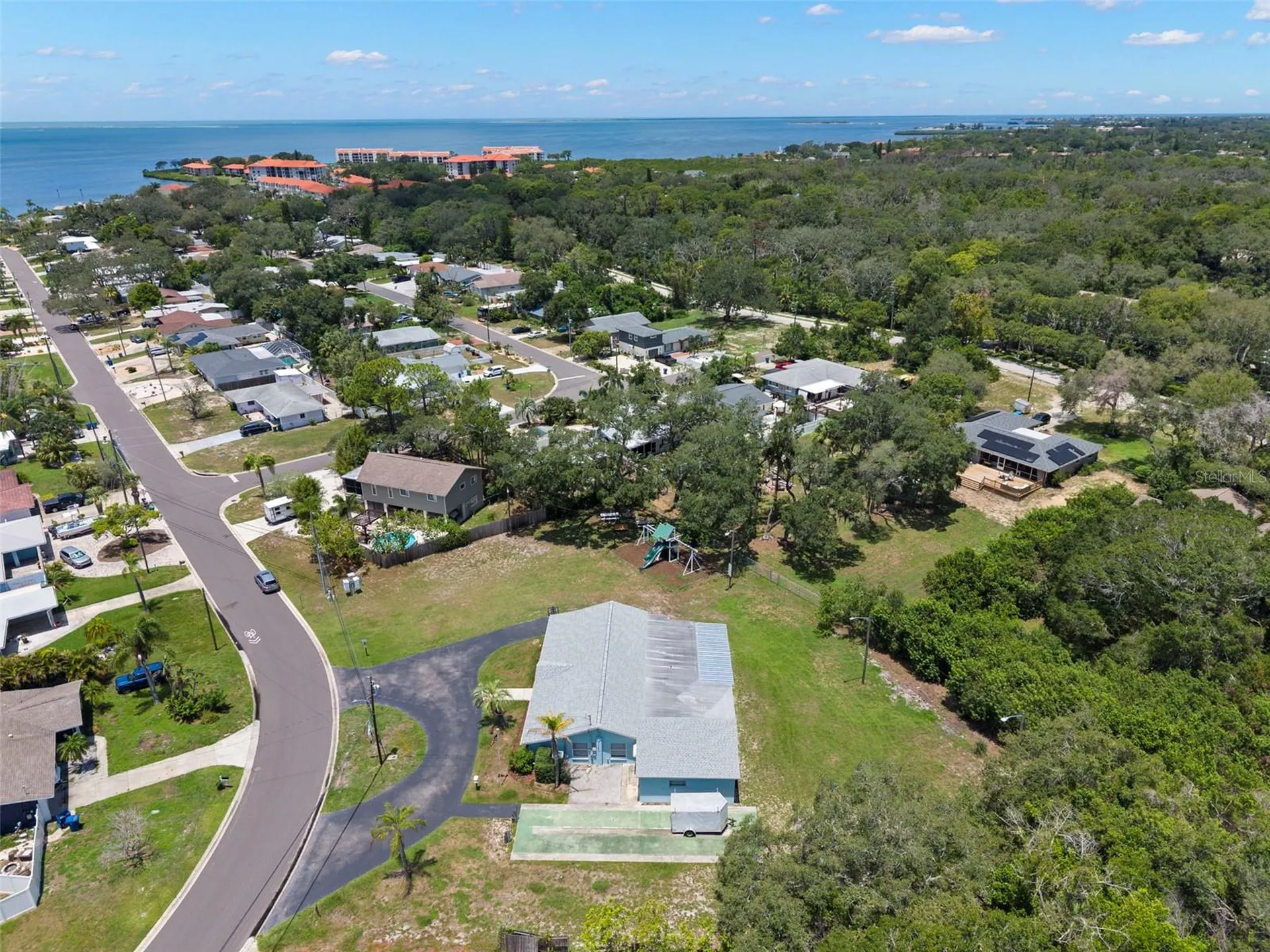 4827 Blue Jay Circle Palm Harbor FL 34683