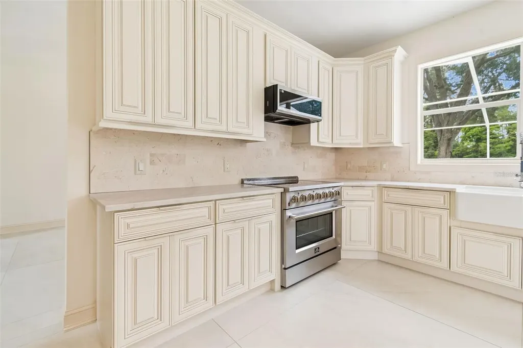 4966 Ebensburg Drive Tampa FL 33647