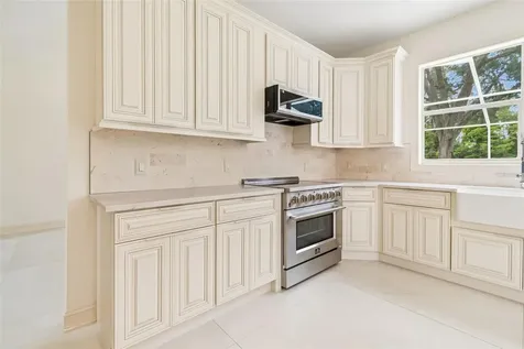 4966 Ebensburg Drive Tampa FL 33647