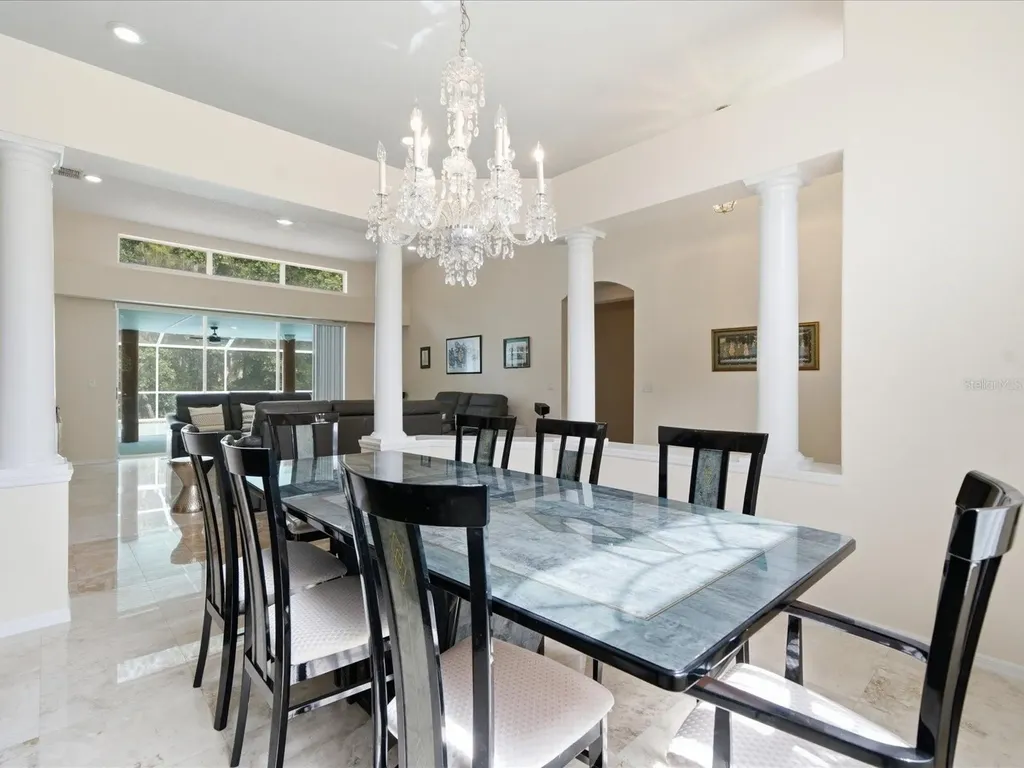 18621 Avenue Capri Lutz FL 33558