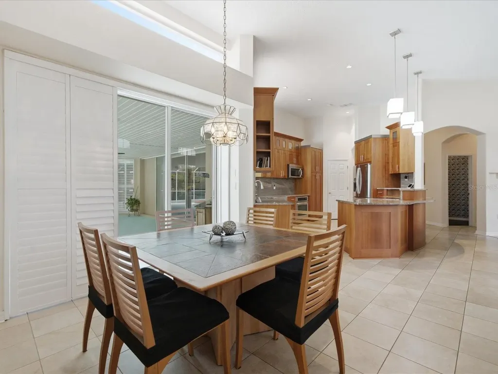 18621 Avenue Capri Lutz FL 33558