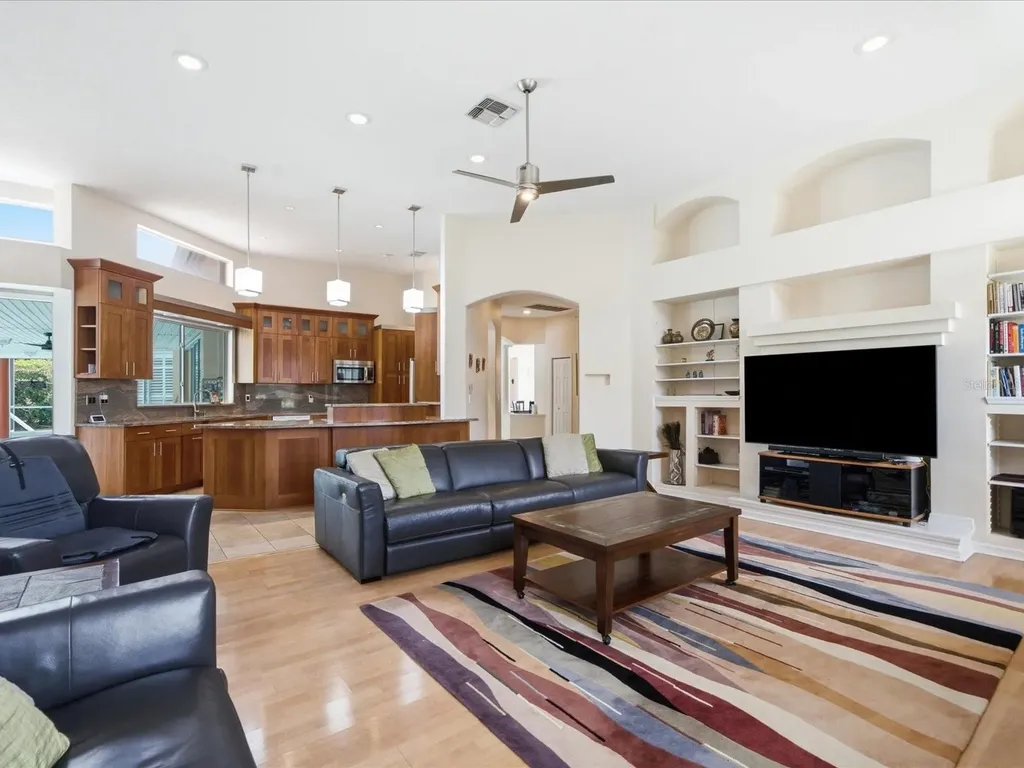 18621 Avenue Capri Lutz FL 33558