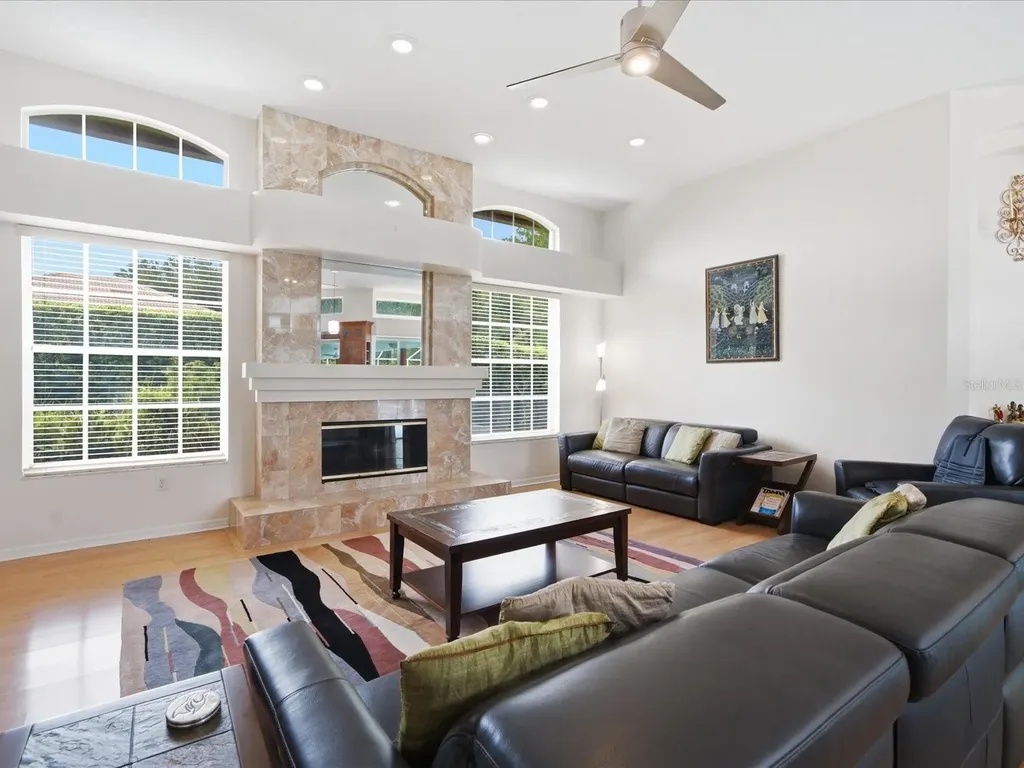 18621 Avenue Capri Lutz FL 33558