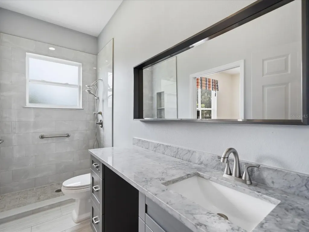 18621 Avenue Capri Lutz FL 33558