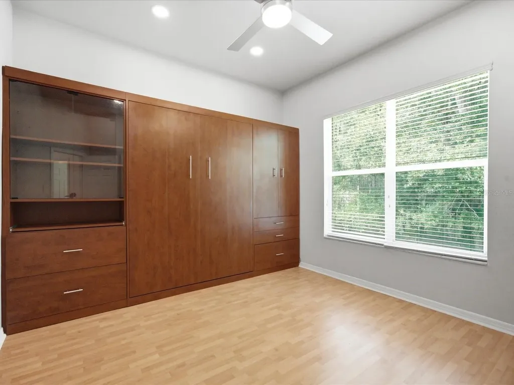 18621 Avenue Capri Lutz FL 33558
