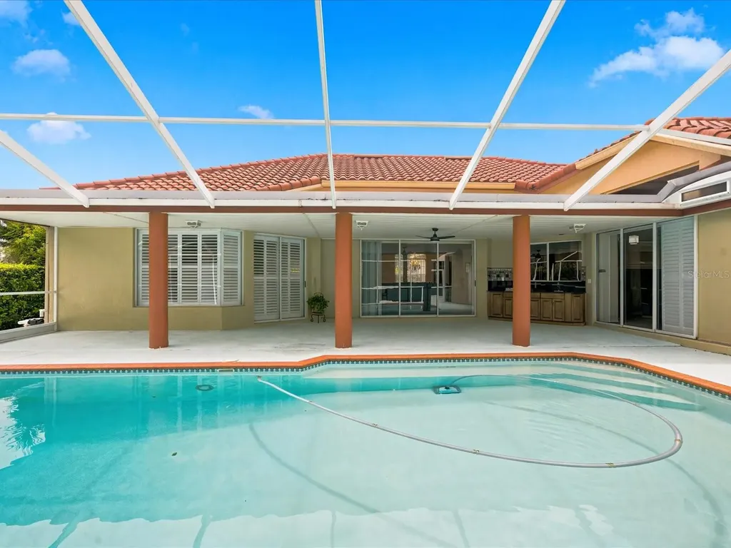 18621 Avenue Capri Lutz FL 33558