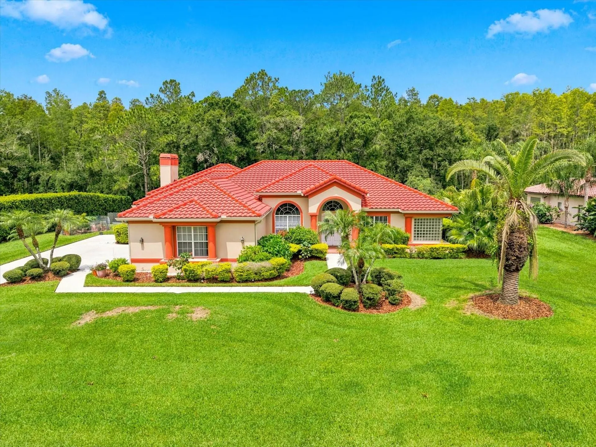 18621 Avenue Capri Lutz FL 33558