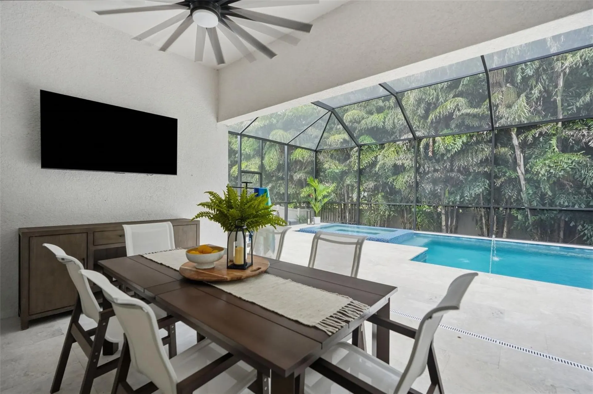 2246 Highwood Court Dunedin FL 34698