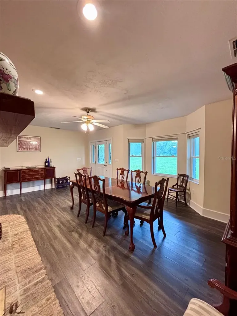 17650 NW 71st Avenue Trenton FL 32693