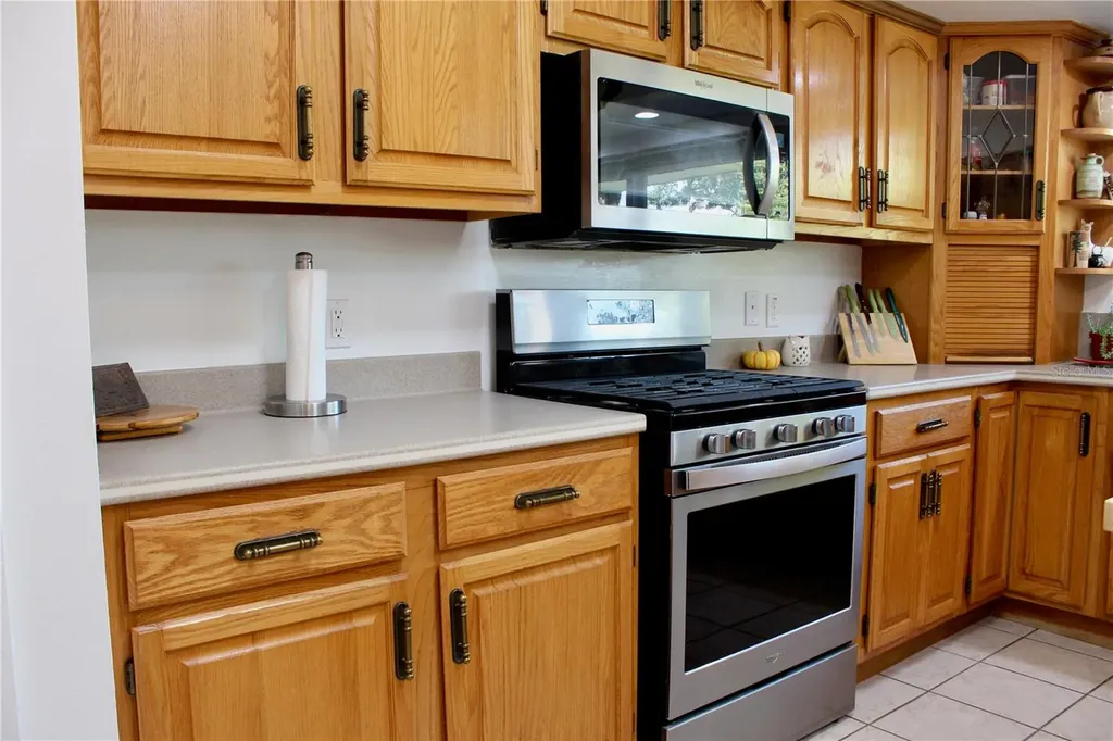 17650 NW 71st Avenue Trenton FL 32693