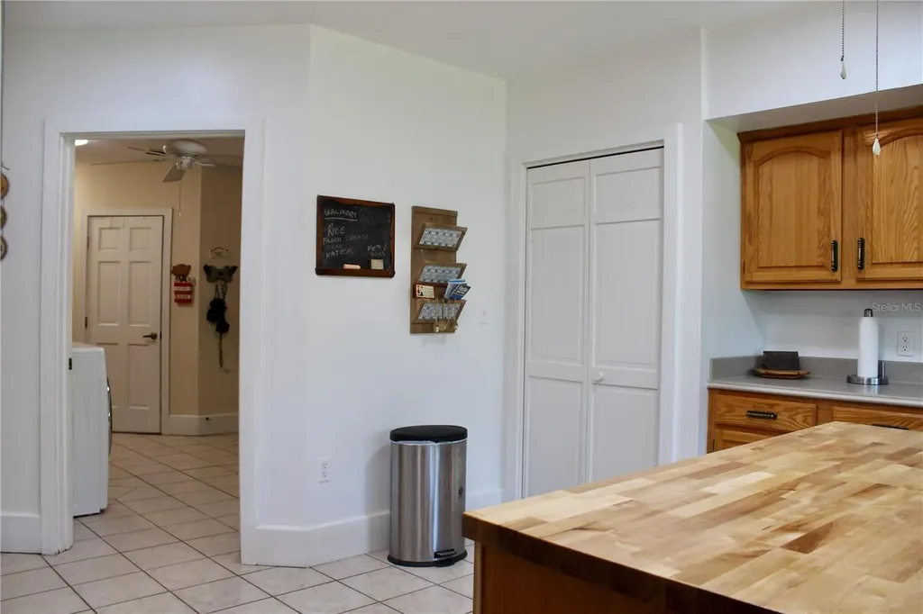 17650 NW 71st Avenue Trenton FL 32693