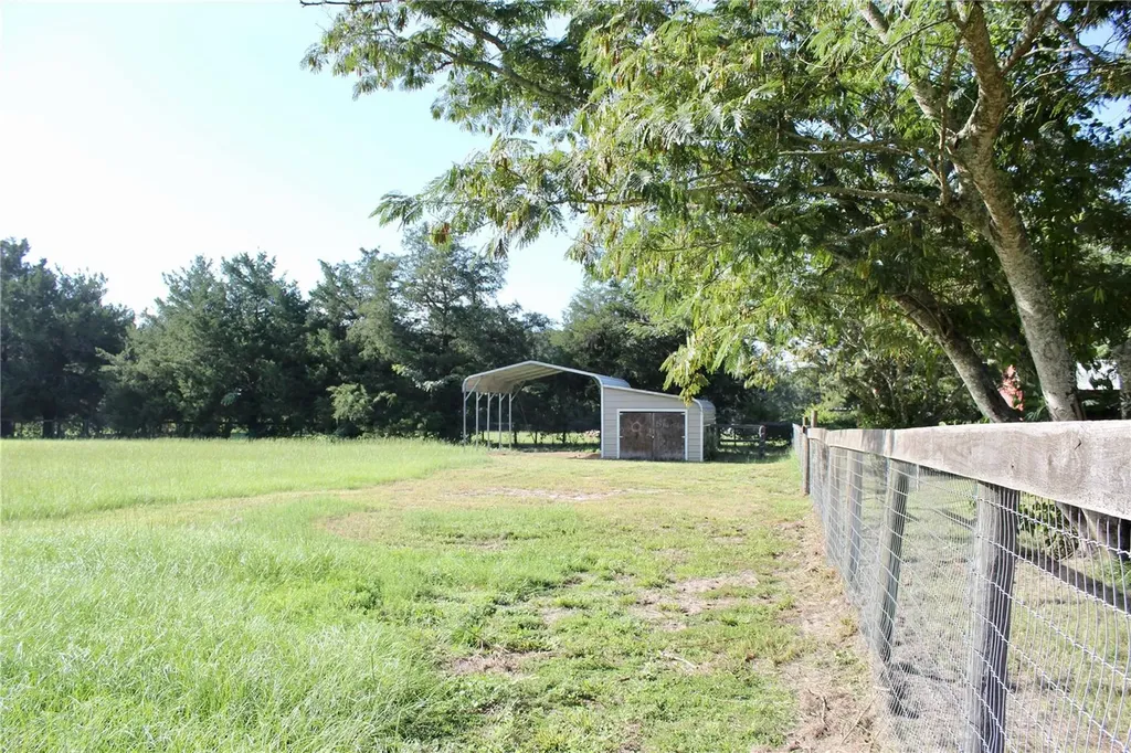 17650 NW 71st Avenue Trenton FL 32693