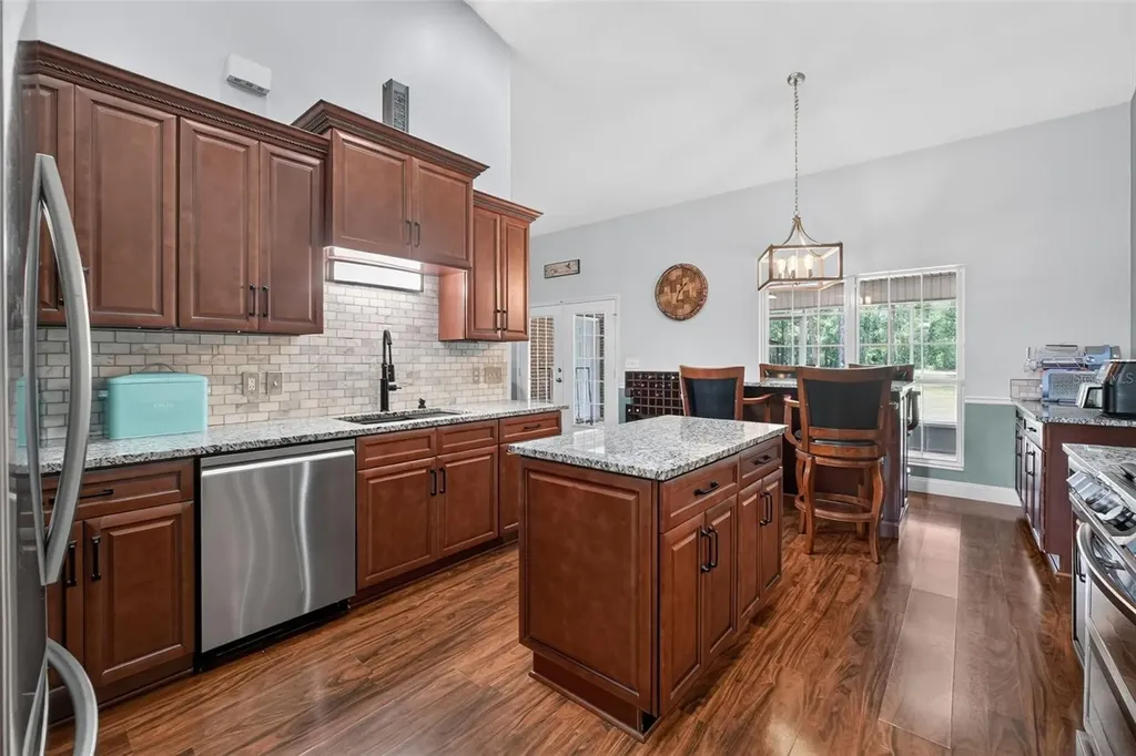 2527 NW County Road 225 Lawtey FL 32058