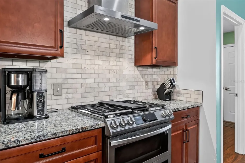 2527 NW County Road 225 Lawtey FL 32058