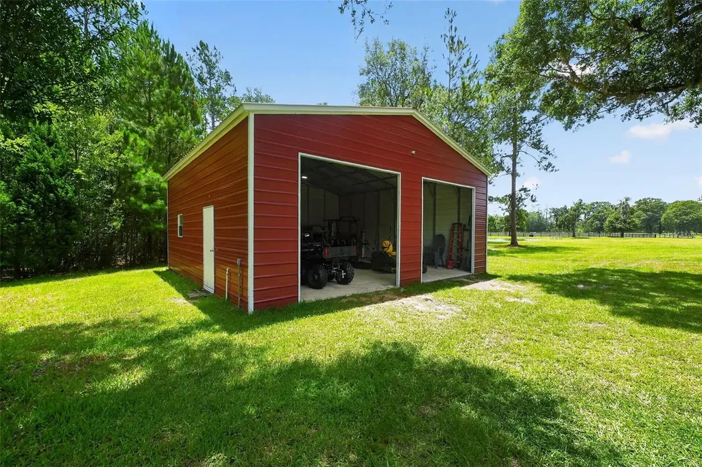 2527 NW County Road 225 Lawtey FL 32058
