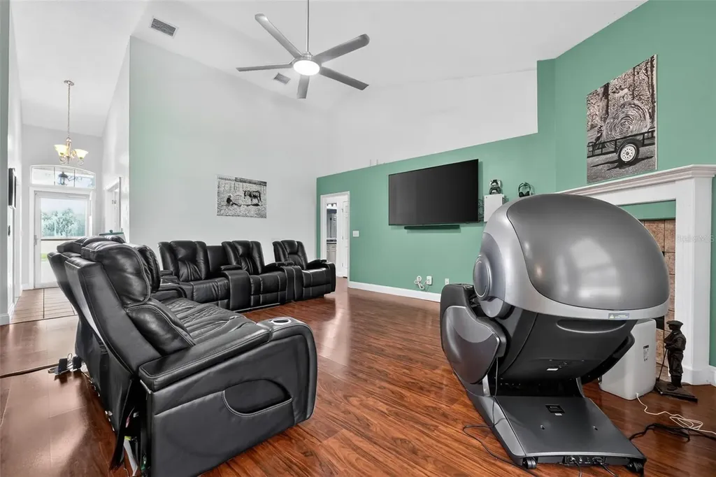 2527 NW County Road 225 Lawtey FL 32058