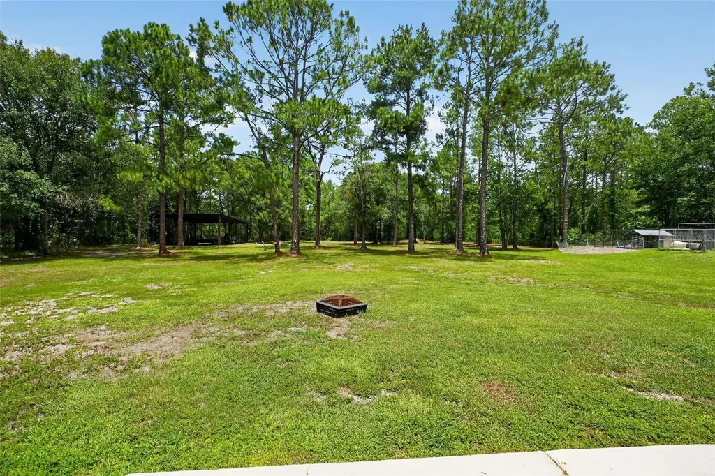2527 NW County Road 225 Lawtey FL 32058