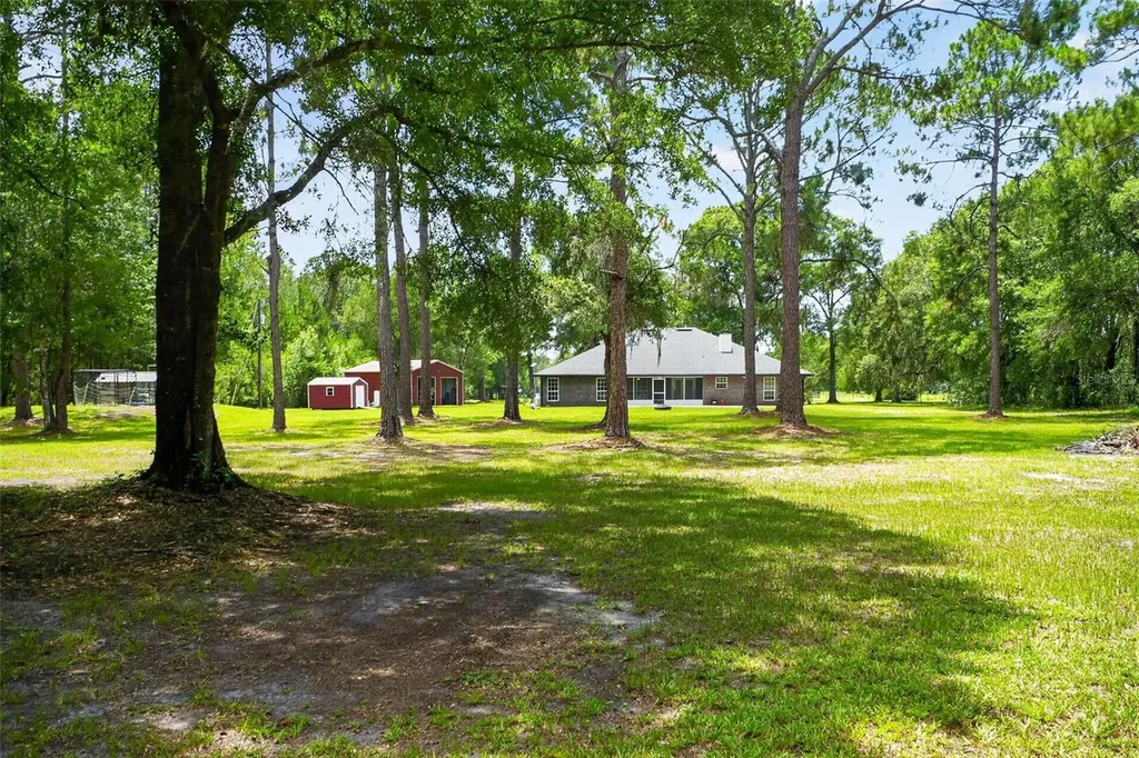 2527 NW County Road 225 Lawtey FL 32058