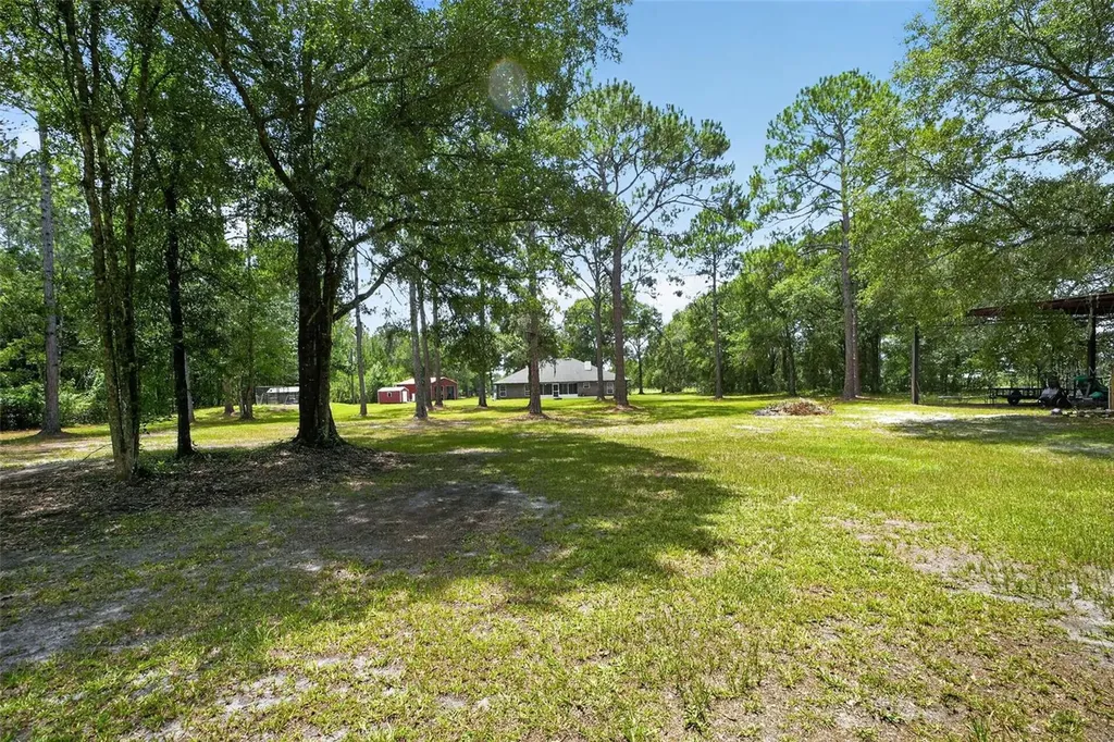 2527 NW County Road 225 Lawtey FL 32058