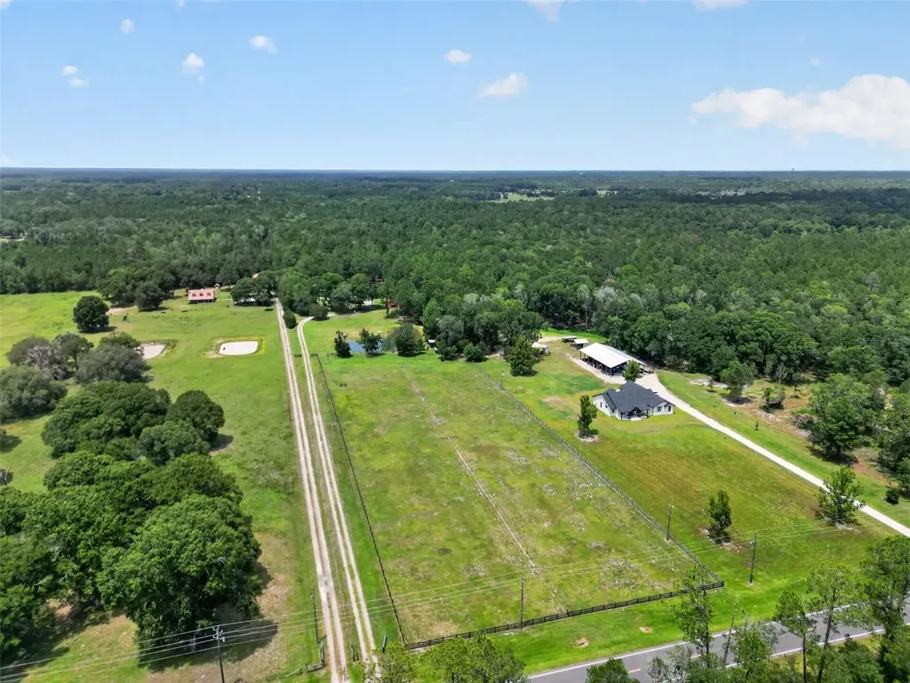 2527 NW County Road 225 Lawtey FL 32058