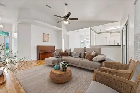4430 NW 35th Terrace Gainesville FL 32605