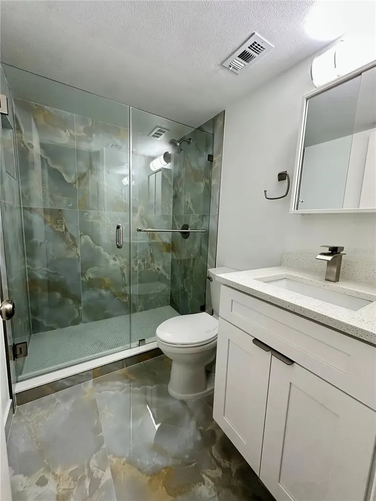201 W Laurel Street Tampa FL 33602