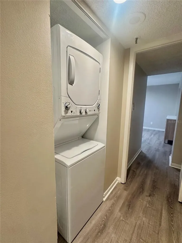 201 W Laurel Street Tampa FL 33602