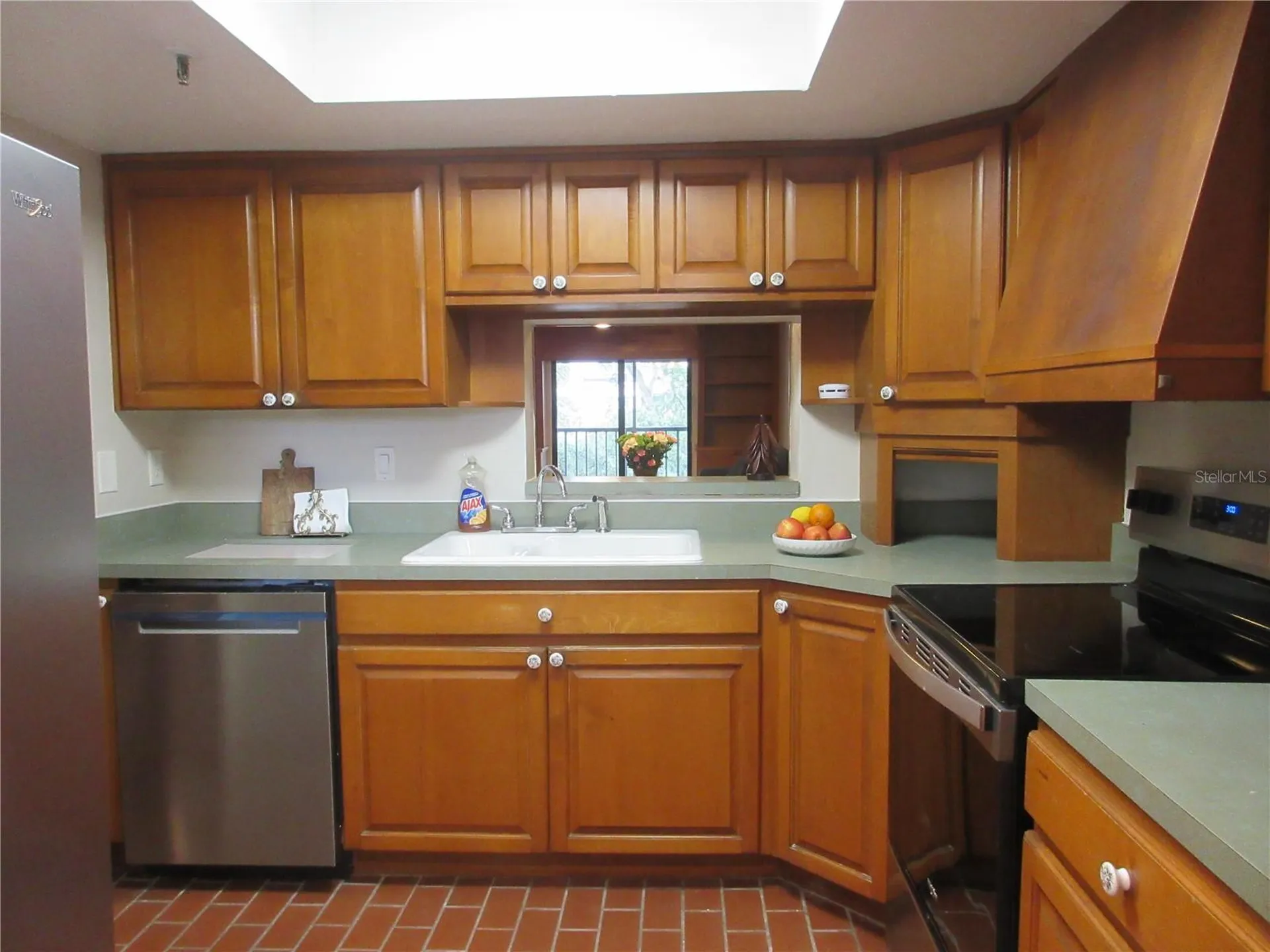 201 W Laurel Street Tampa FL 33602