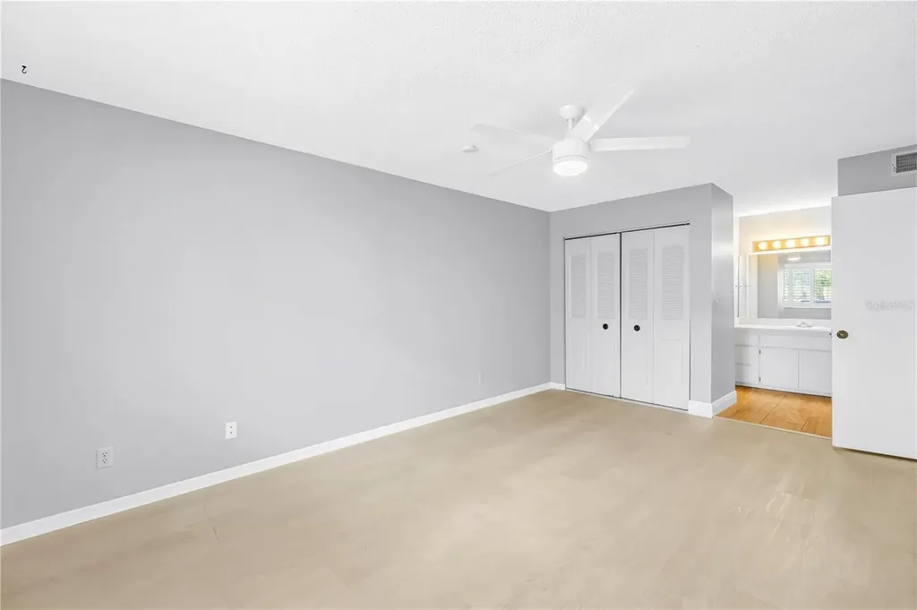 723 83rd Avenue N St Petersburg FL 33702