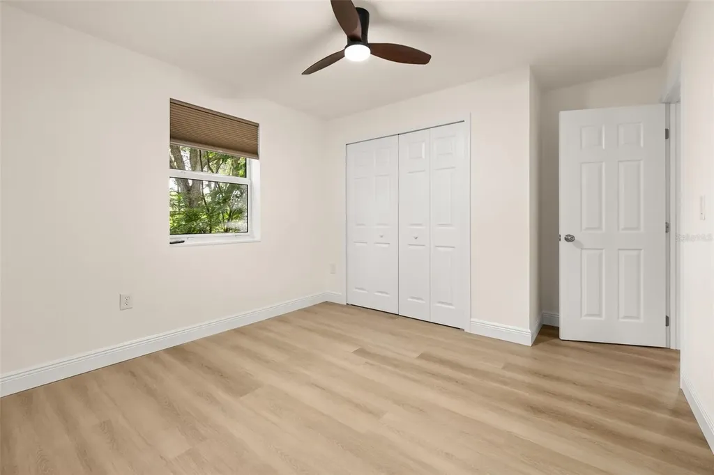 44034 Angus Avenue Paisley FL 32767