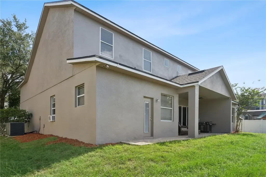 1727 Southern Oak Loop Minneola FL 34715
