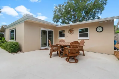 1707 Ridgeway Drive Clearwater FL 33755